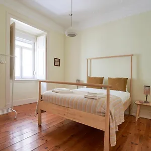 renovated-spacious-baixa-apartment-by-timecooler.hotels-lisbon-portugal.com/