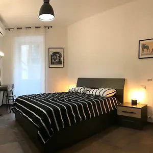 Apartament In Via Licia, Rzym