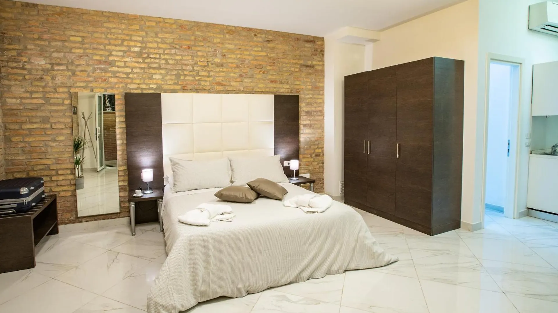 Morin 10 Rome Exclusive Suites